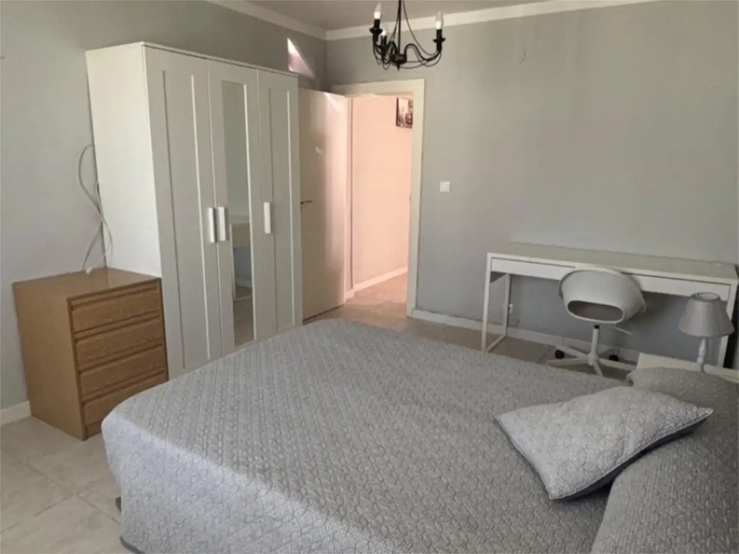 Room in Calle Moradas, 36, Rondilla Bedroom of Flat for share in Valladolid with Heating and Furnished