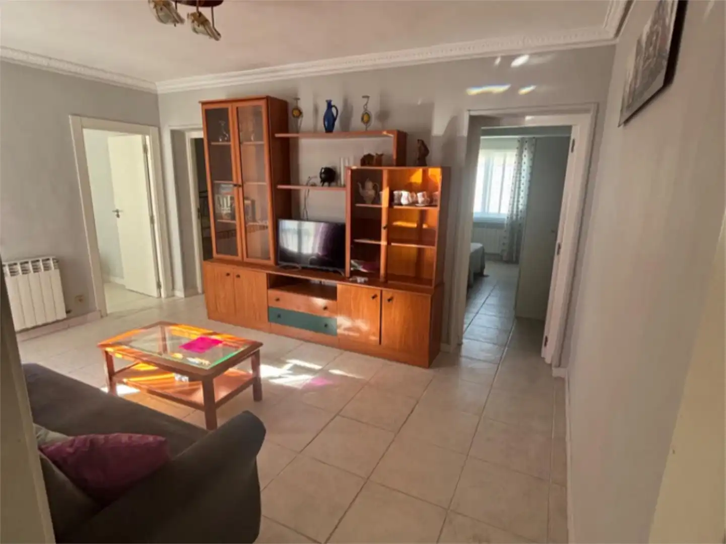Room in Calle Moradas, 36, Rondilla Living room of Flat for share in Valladolid with Heating and Furnished