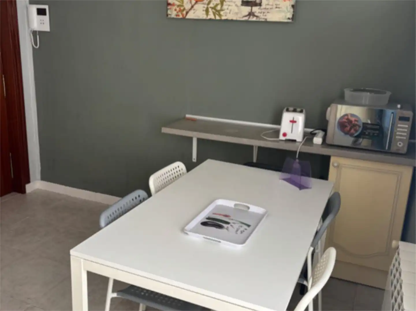 Room in Calle Moradas, 36, Rondilla Flat for share in Valladolid with Heating and Furnished