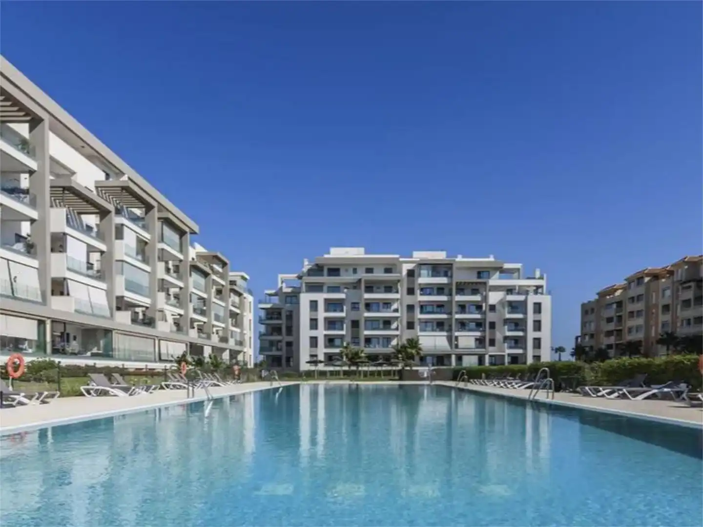 Piso de alquiler en Avenida de los Cisnes, Isla Canela Piscina de Piso de alquiler en Ayamonte con Aire acondicionado, Calefacción y Parquet