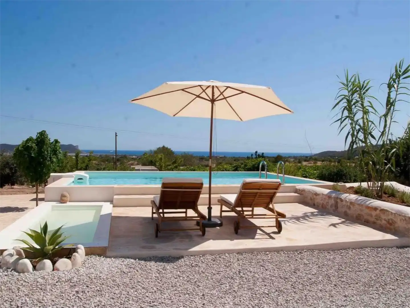 Piscina de Casa o chalet de alquiler en Sant Josep de sa Talaia con Aire acondicionado, Calefacción y Jardín privado