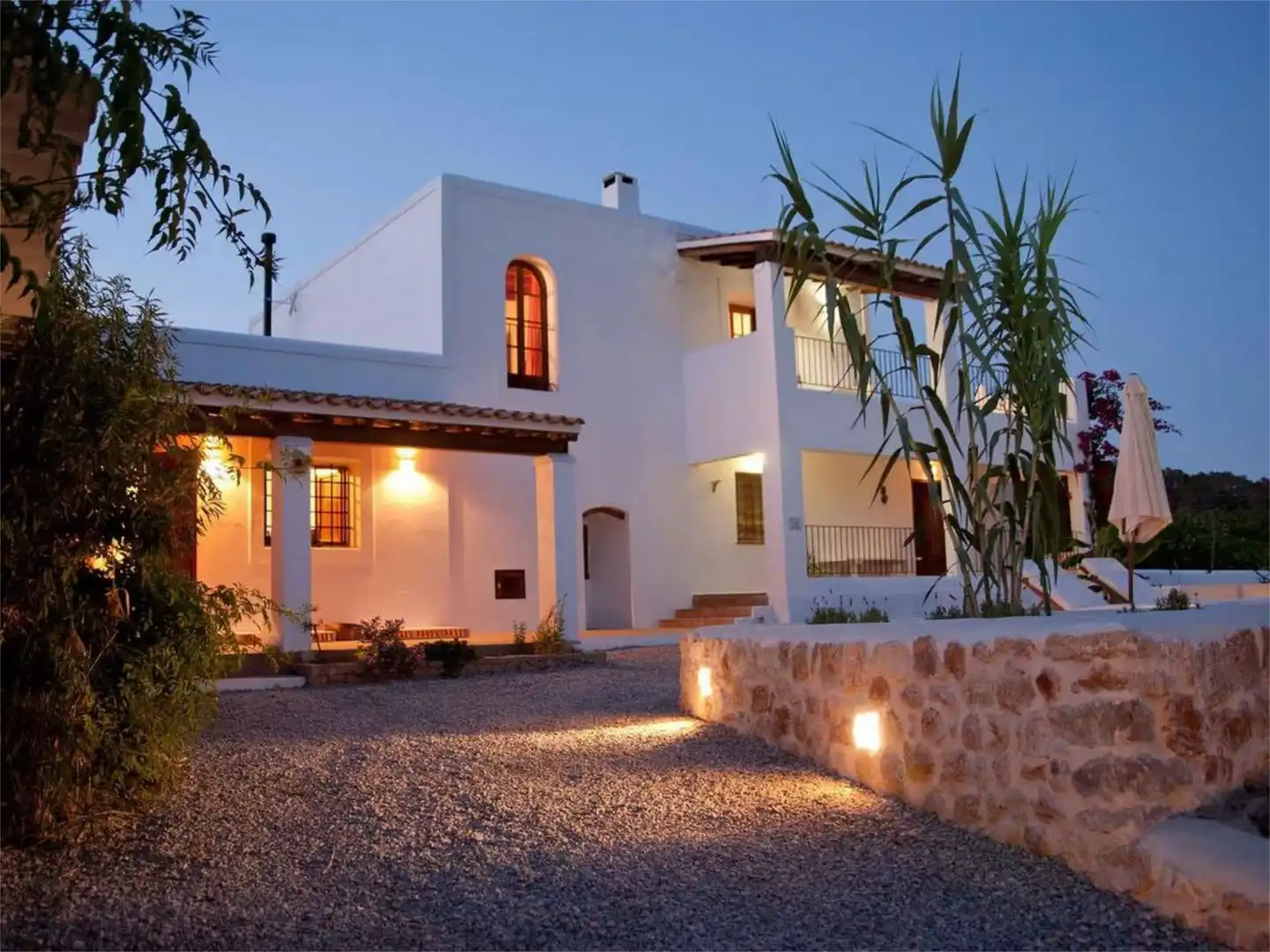 Vista exterior de Casa o chalet de alquiler en Sant Josep de sa Talaia con Aire acondicionado, Calefacción y Jardín privado