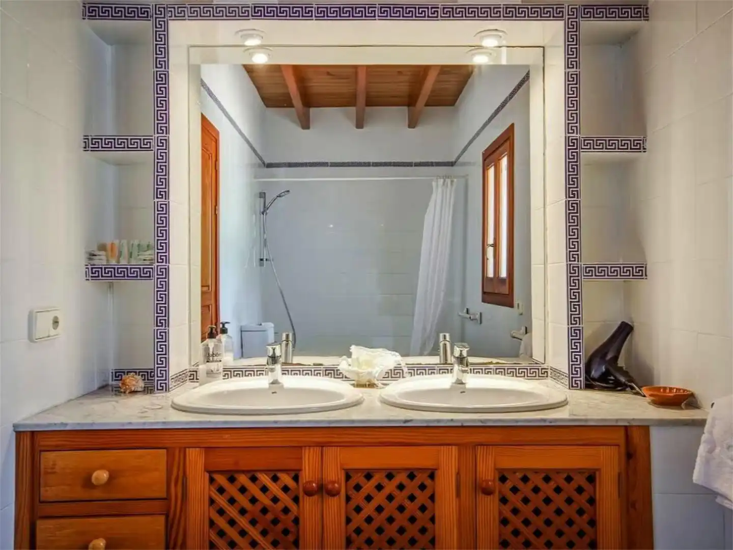 Baño de Casa o chalet de alquiler en Sant Josep de sa Talaia con Aire acondicionado, Calefacción y Jardín privado
