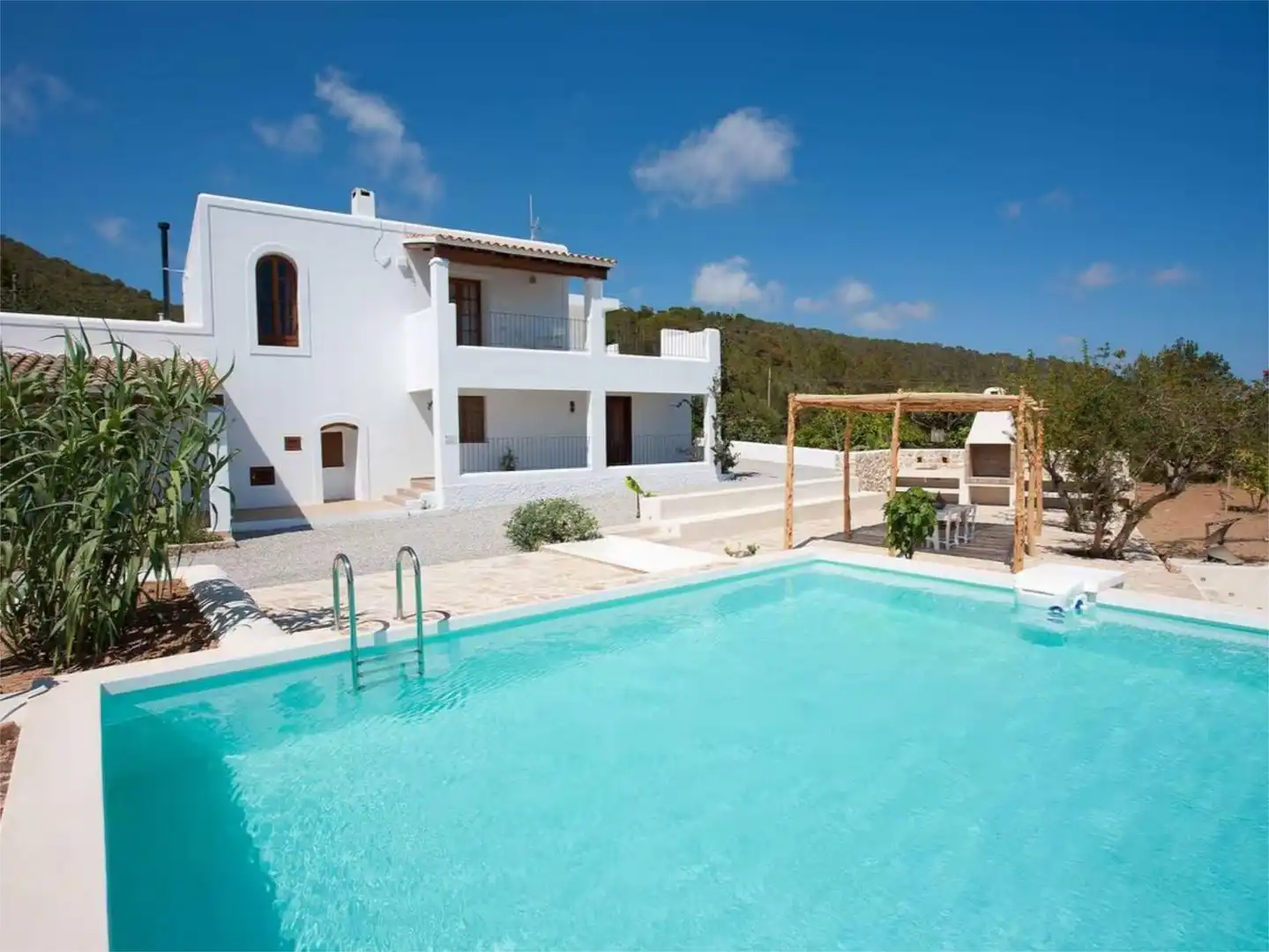Vista exterior de Casa o chalet de alquiler en Sant Josep de sa Talaia con Aire acondicionado, Calefacción y Jardín privado