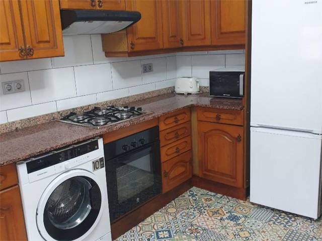 Piso en Alquiler en Calle Canga Argüelles, 19 en La Arena
