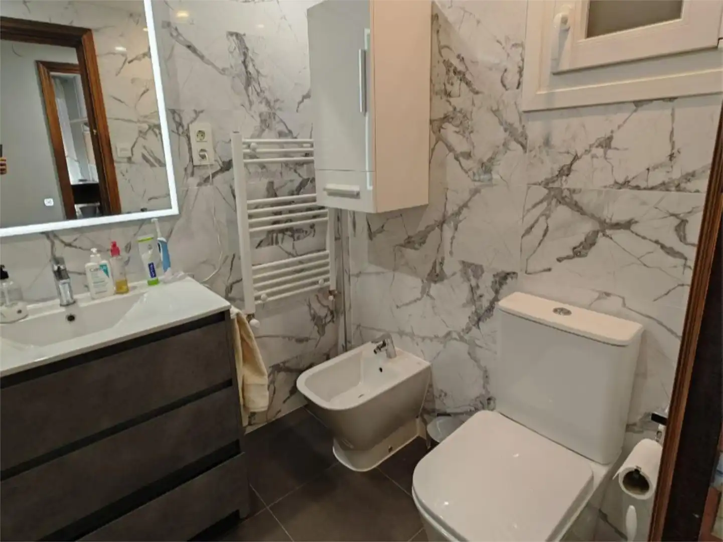 Room in Calle de Fray Luis Amigó, 4, Ruiseñores Room in Calle de Fray Luis Amigó, 4, Ruiseñores