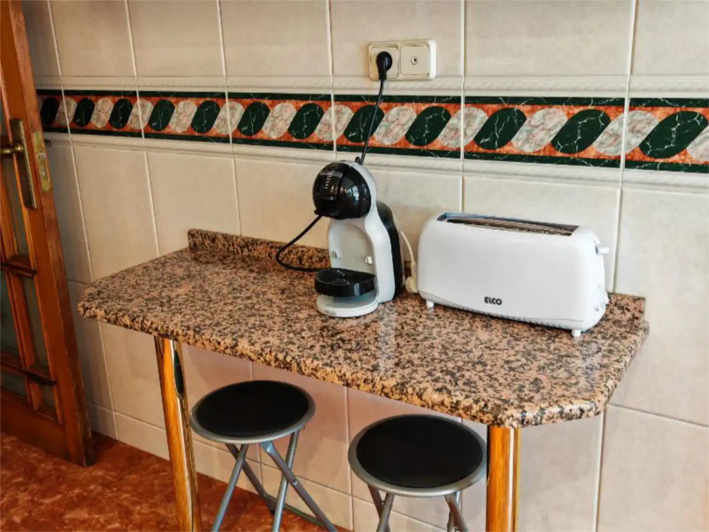 Room in Calle de Fray Luis Amigó, 4, Ruiseñores Room in Calle de Fray Luis Amigó, 4, Ruiseñores