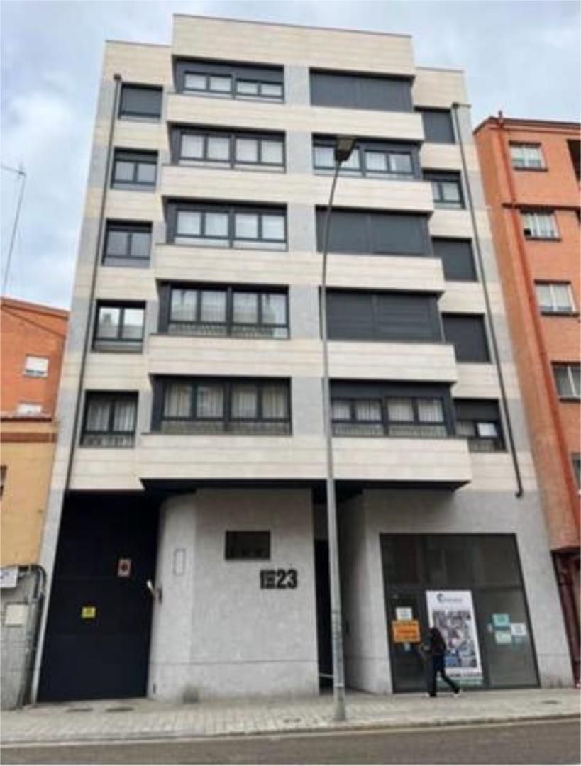 Exterior view of Box room for rent in Palencia Capital