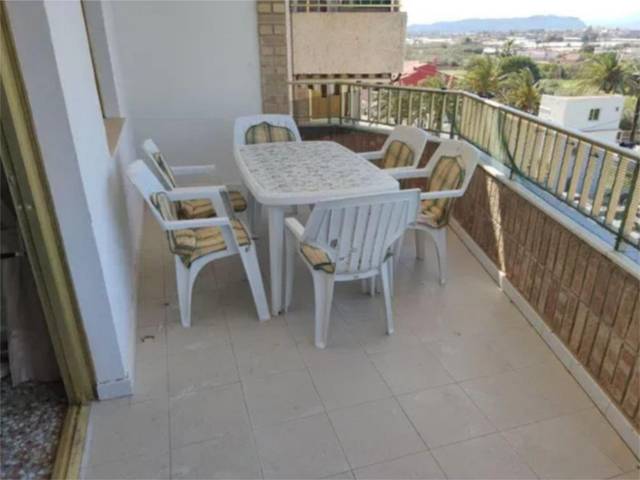 Piso en Alquiler en Carrer Riu Sénia, 4 en Les Palmeres