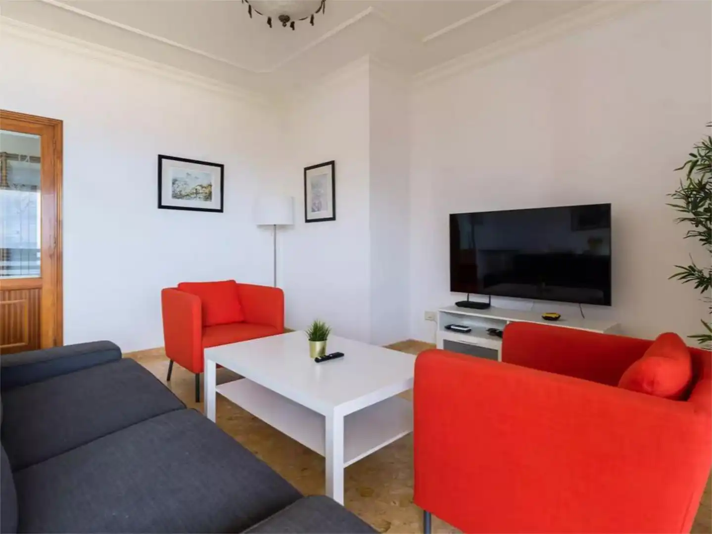 Piso de alquiler en Calle de los Gofiones, 82, Santa Catalina - Canteras Sala de estar de Piso de alquiler en Las Palmas de Gran Canaria con Aire acondicionado, Calefacción y Amueblado