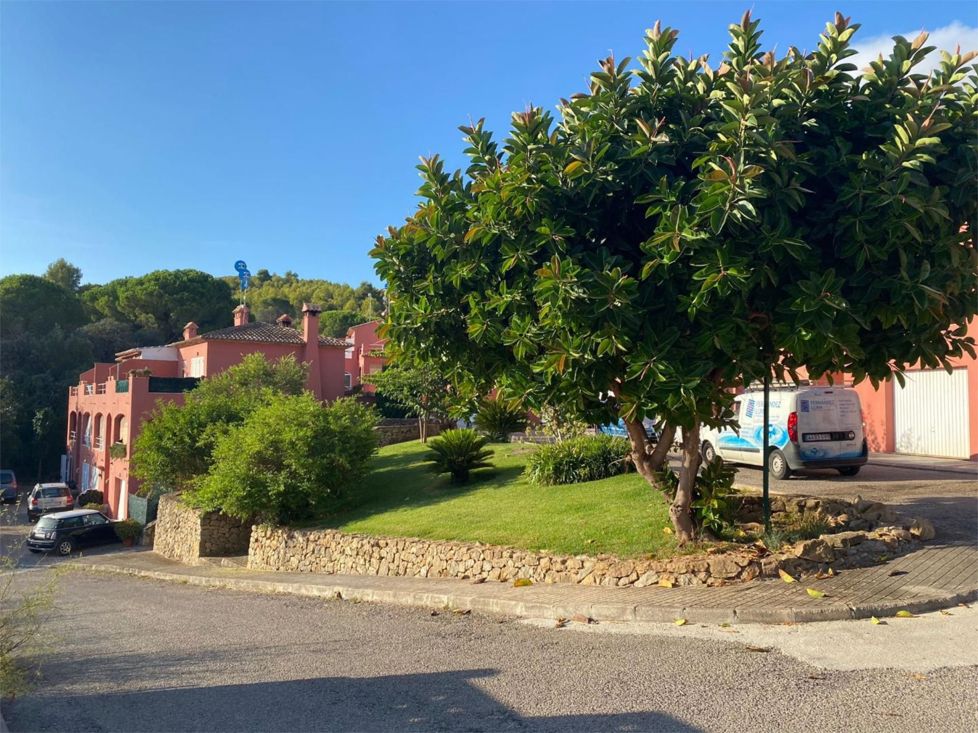 Casa adosada de lloguer a Calle Magrana, 9, El Montgó
