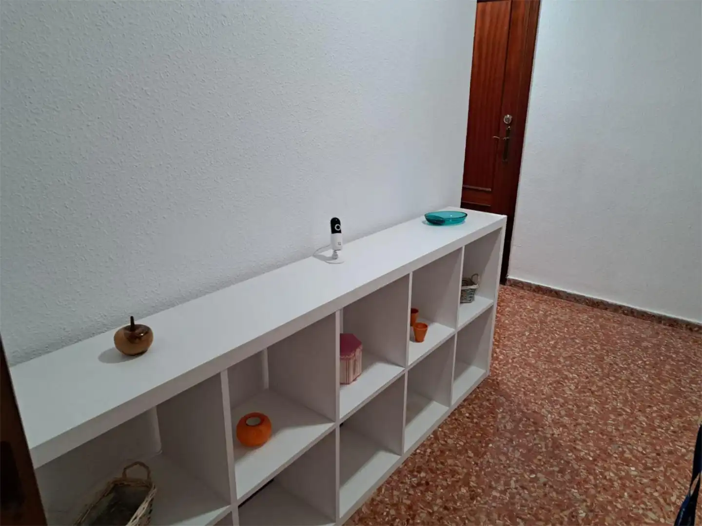 Room in Carrer de Colon, 86, Albal Flat for share in Albal with Furnished