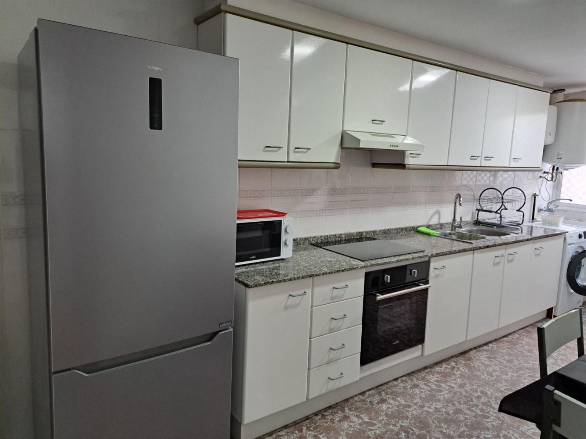 Pis per a compartir a Carrer de Colon, 86, Albal