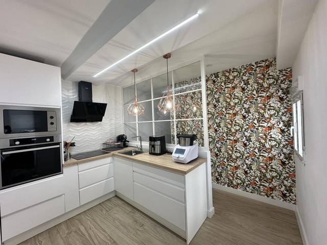 Piso en Alquiler en Calle del Doctor Gomez Duran, nº1 en Peñamefecit - Avda Barcelona