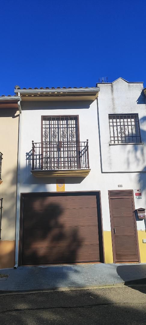 Exterior view of Single-family semi-detached to rent in Almodóvar del Río  with Air Conditioner, Heating and Private garden