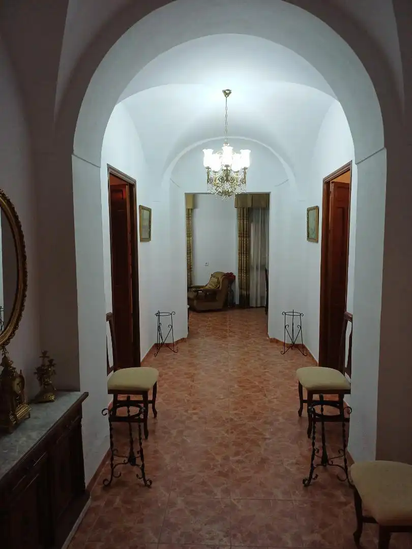 Casa adosada en venta en Pedroche con Terraza, Trastero y Amueblado