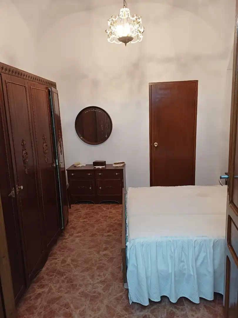Habitación de Casa adosada en venta en Pedroche con Terraza, Trastero y Amueblado