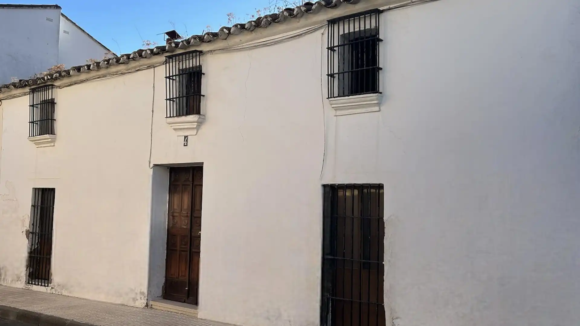 Exterior view of Country homes for sale in Valverde de Mérida