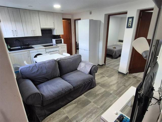 Piso en Alquiler en Rúa Ameneiro, 6 en A Malata - Catabois - Ciudad Jardín