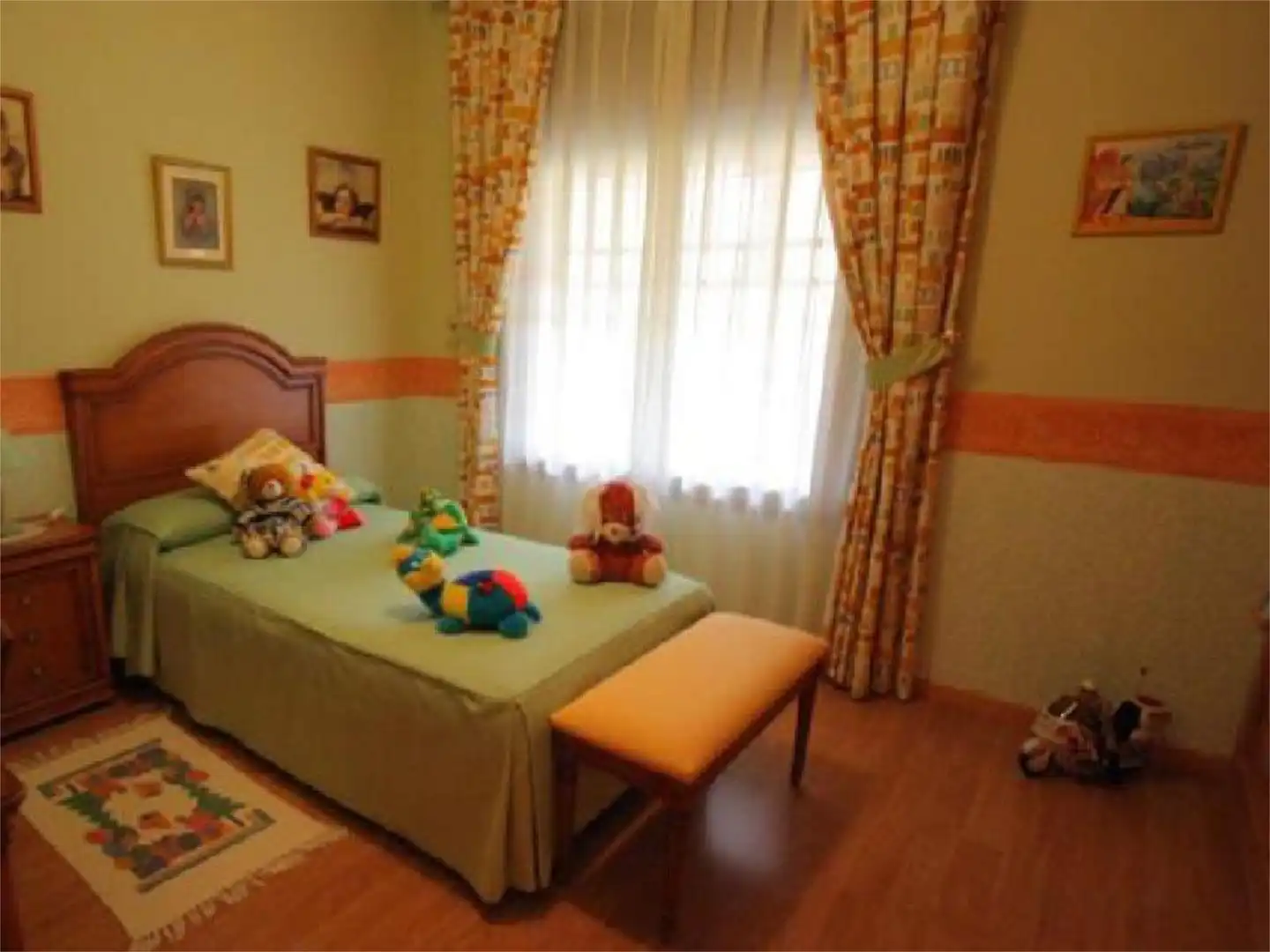 Casa o xalet de lloguer a Avenida de Cádiz, 31, Valdelagrana Dormitori de Casa o xalet de lloguer en El Puerto de Santa María amb Aire condicionat, Jardí privat i Terrassa