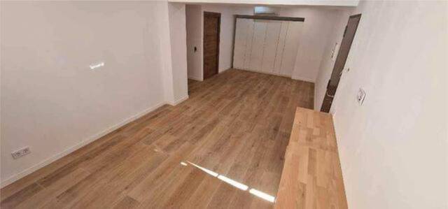 Local comercial en Alquiler en Son Cotoner