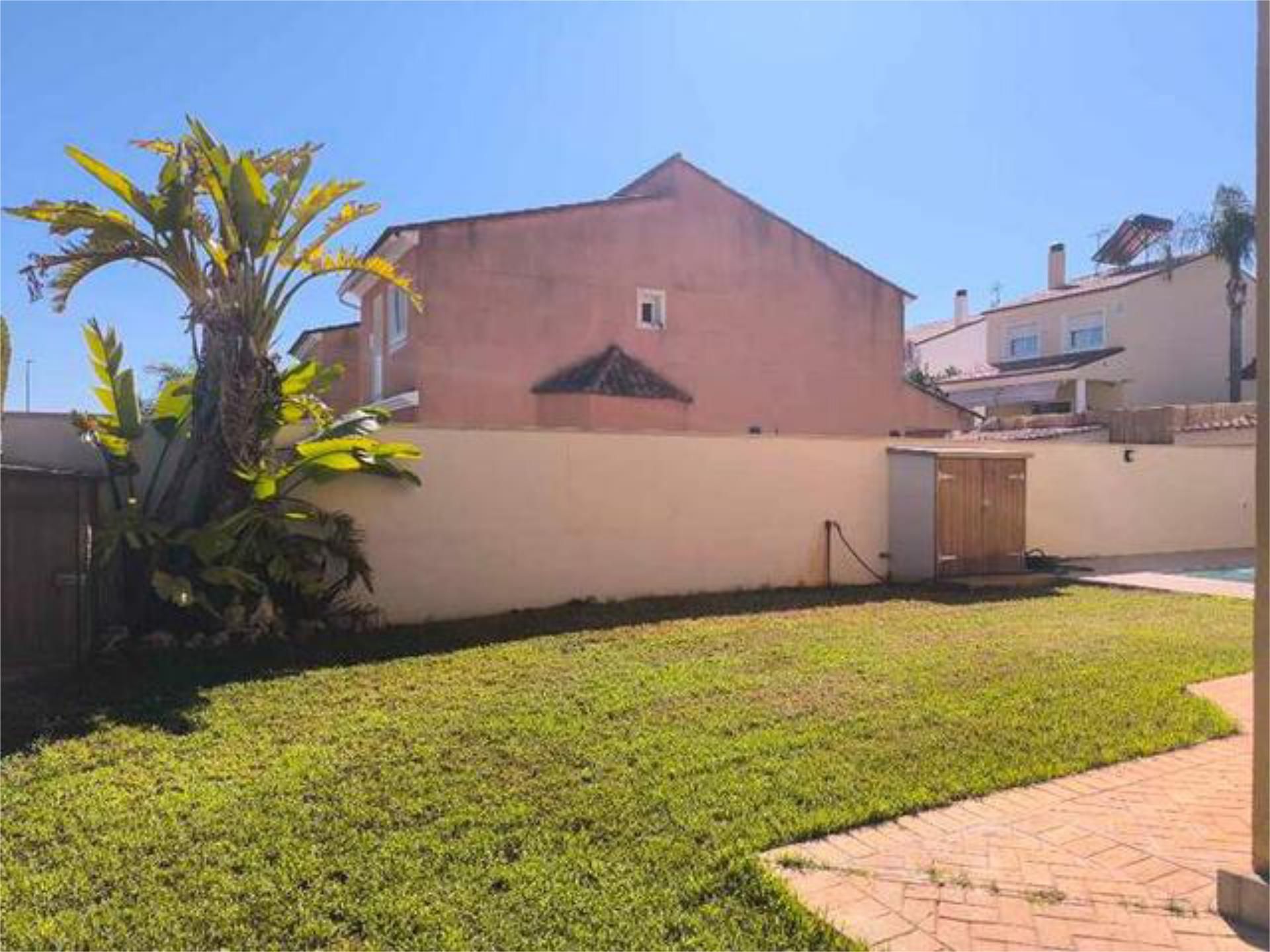 Casa o xalet de lloguer a Urbanizaciones