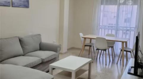 Foto 2 de Piso en venta en Urbanización Vistahermosa-américa, 9, San Bernabé, Algeciras