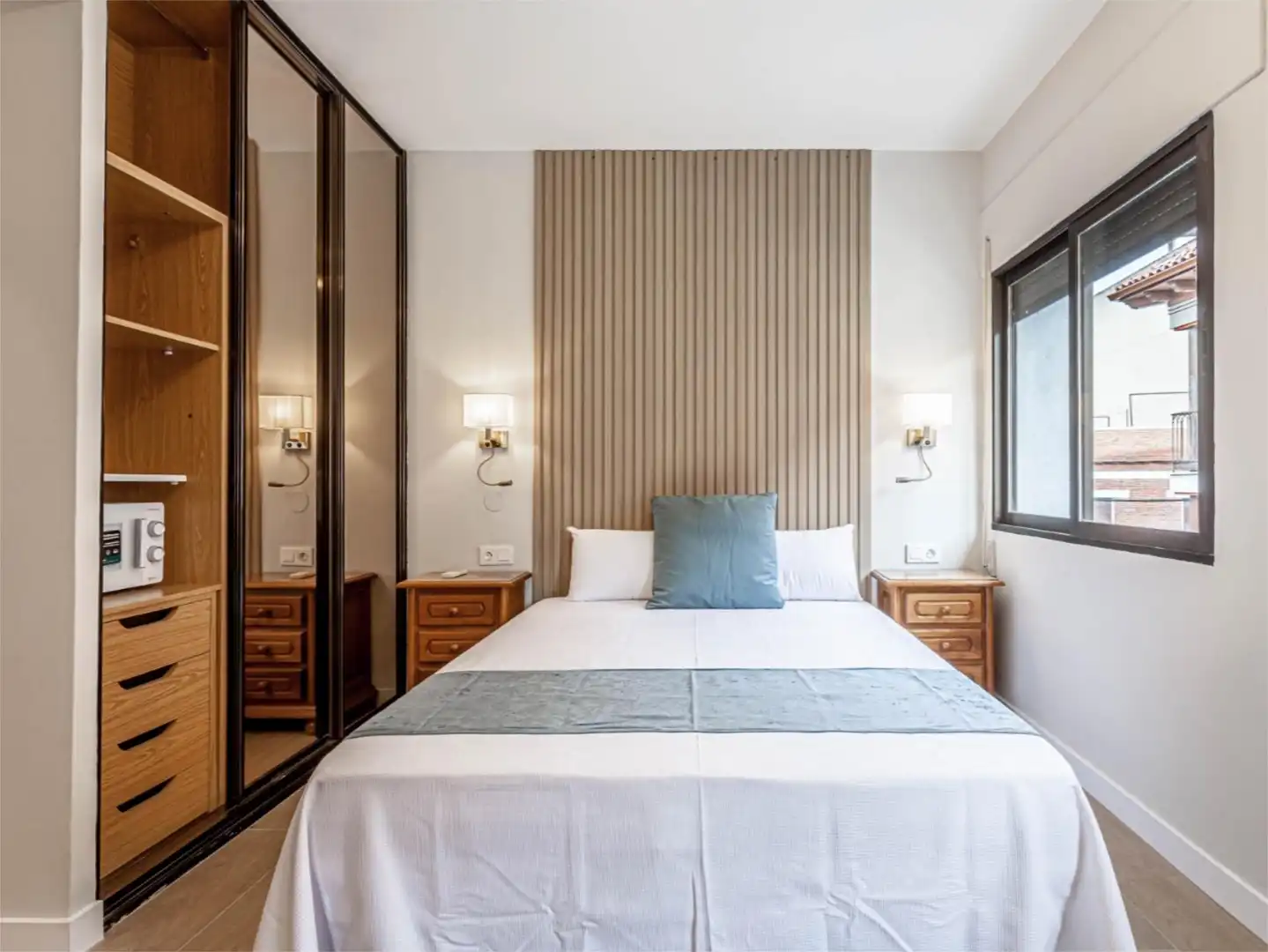 Zimmer in Calle Valle, 26, Centro Zimmer in Calle Valle, 26, Centro