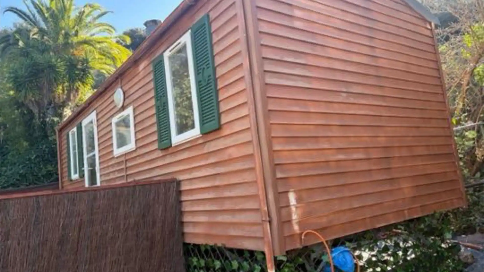 Vista exterior de Casa o chalet en venta en Sant Vicenç Dels Horts con Terraza