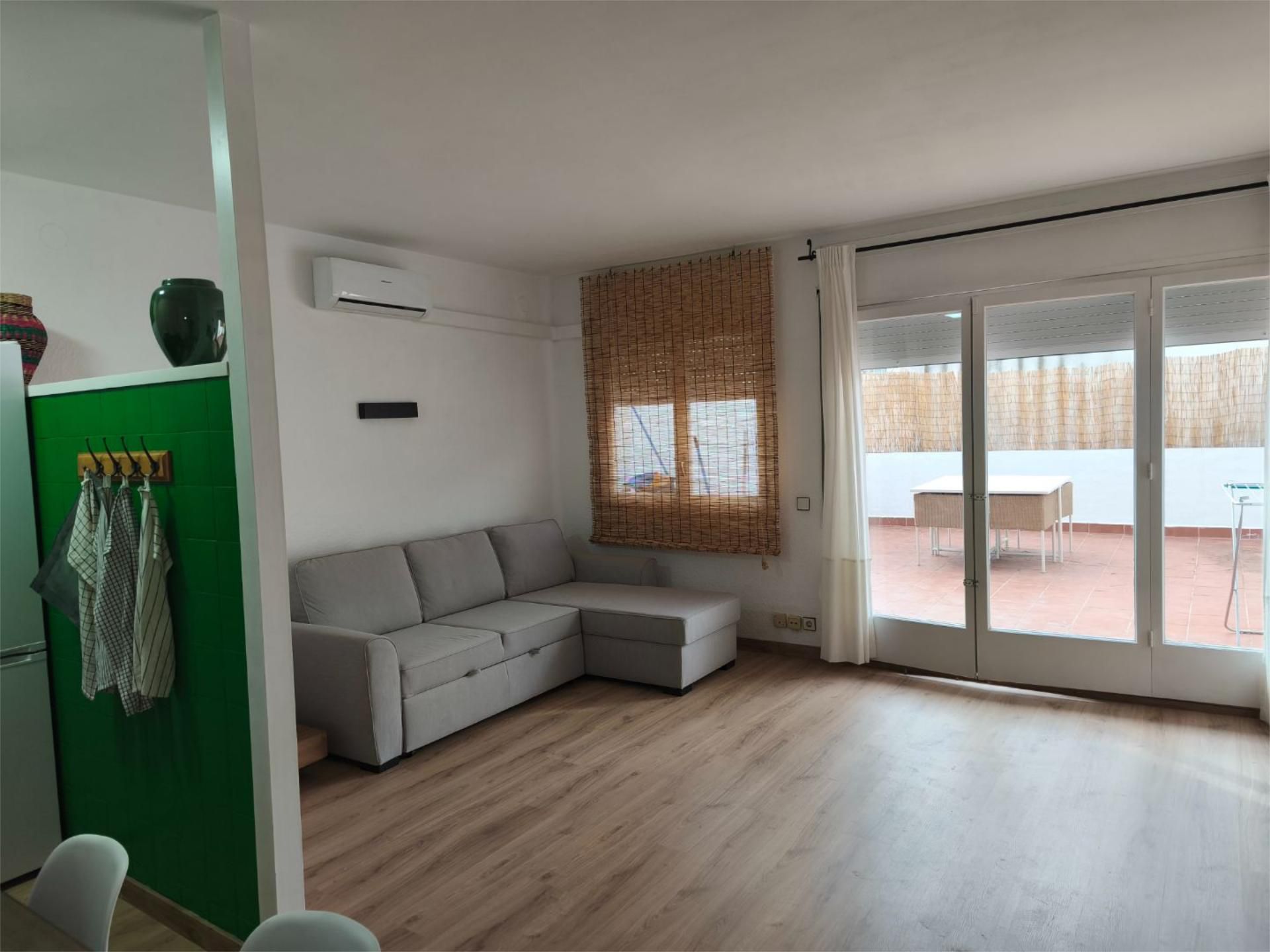Living room of Flat for sale in Sitges  with Air Conditioner and Terrace