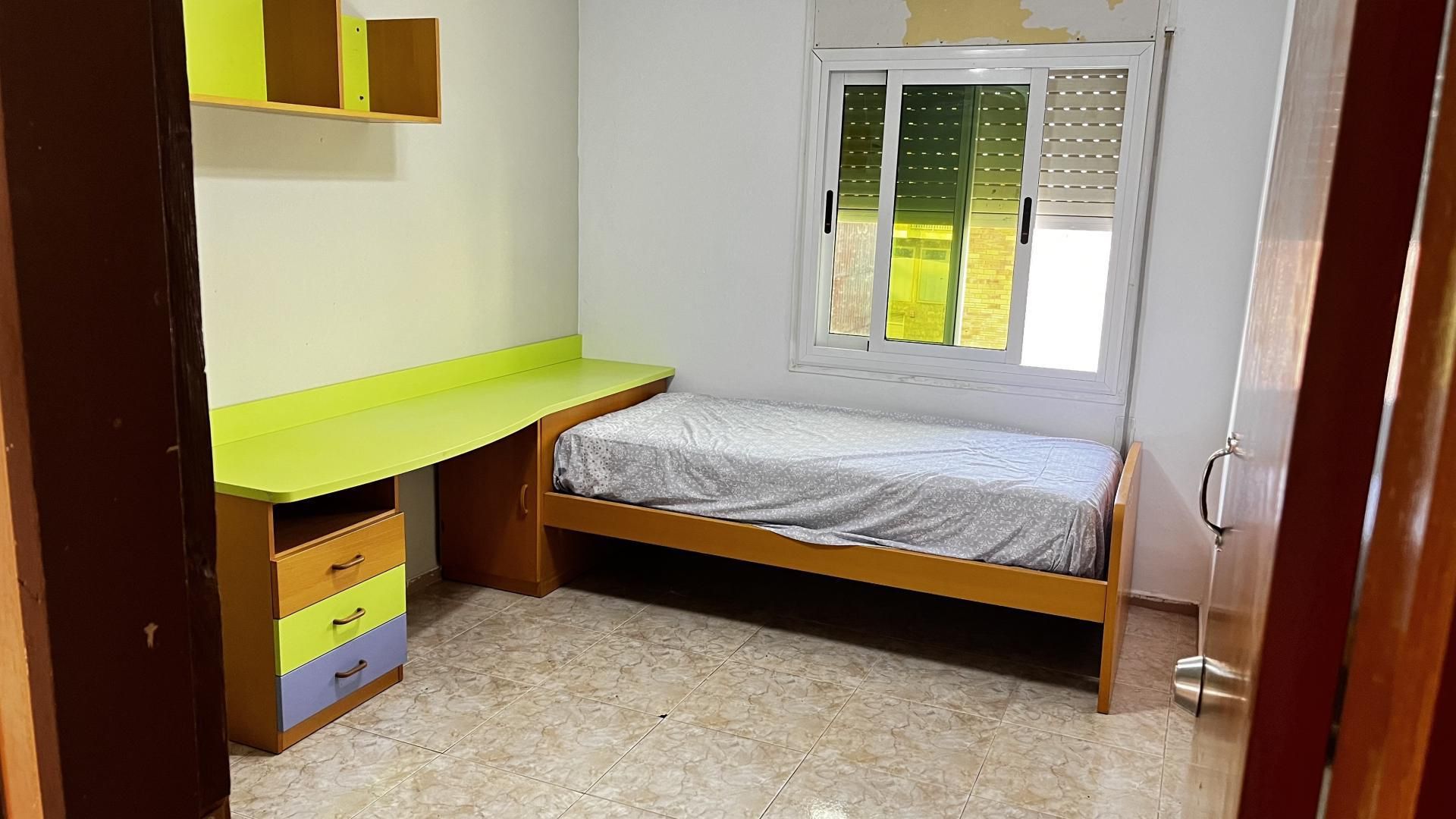 Flat to share in Carrer Gran Capità, 51, Zona Hospital Bedroom of Flat to share in Amposta