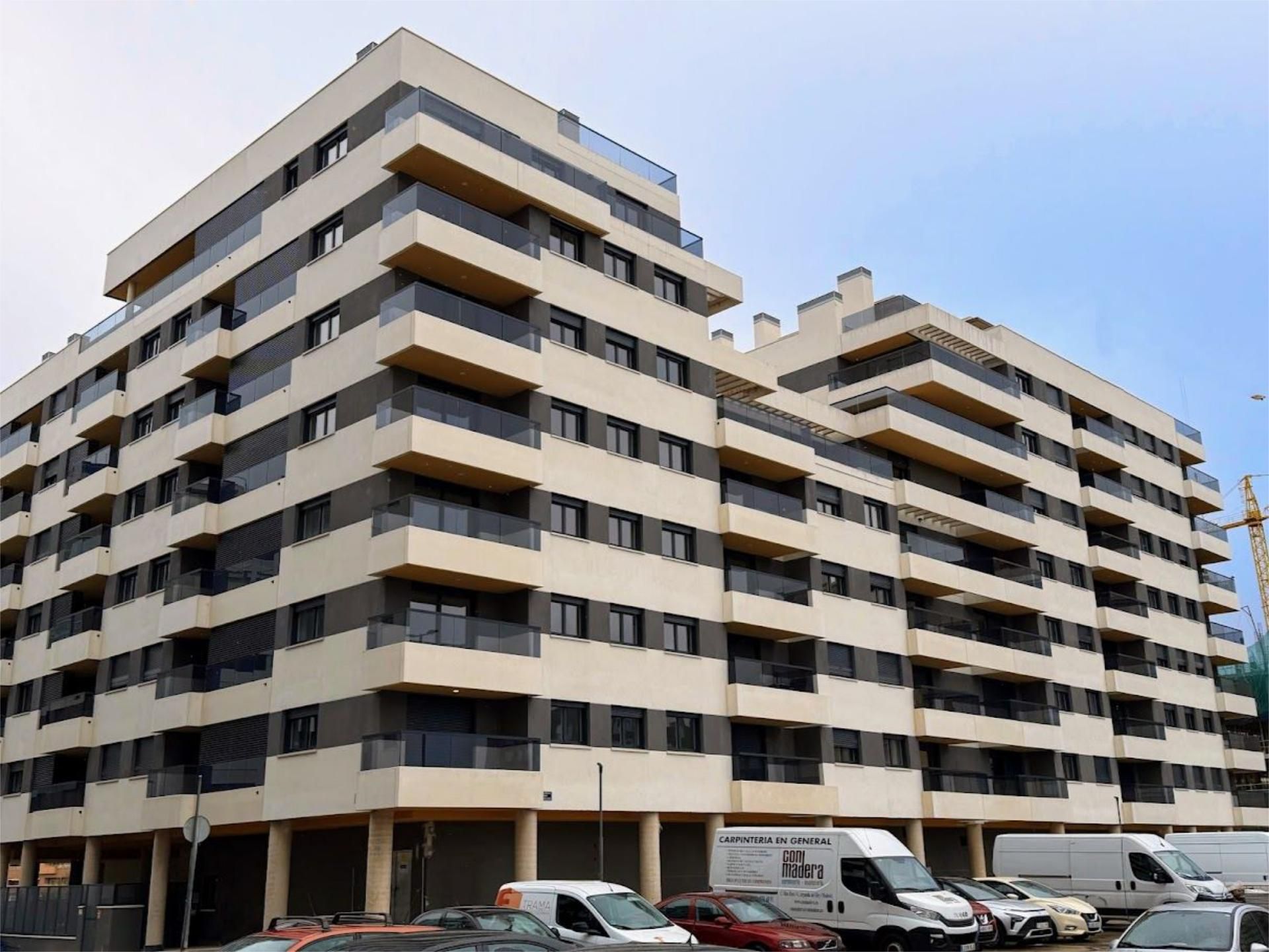 Außenansicht von Wohnung zur Miete in Arganda del Rey mit Klimaanlage, Heizung und Terrasse