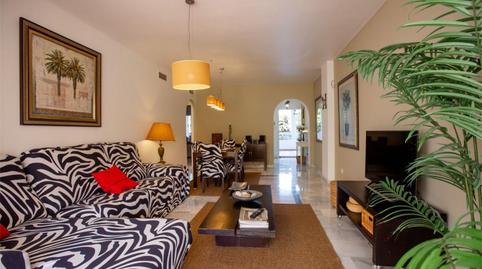 Foto 3 de Apartament de lloguer a Conjunto Azalea Beach, 43, Puerto Banús, Marbella