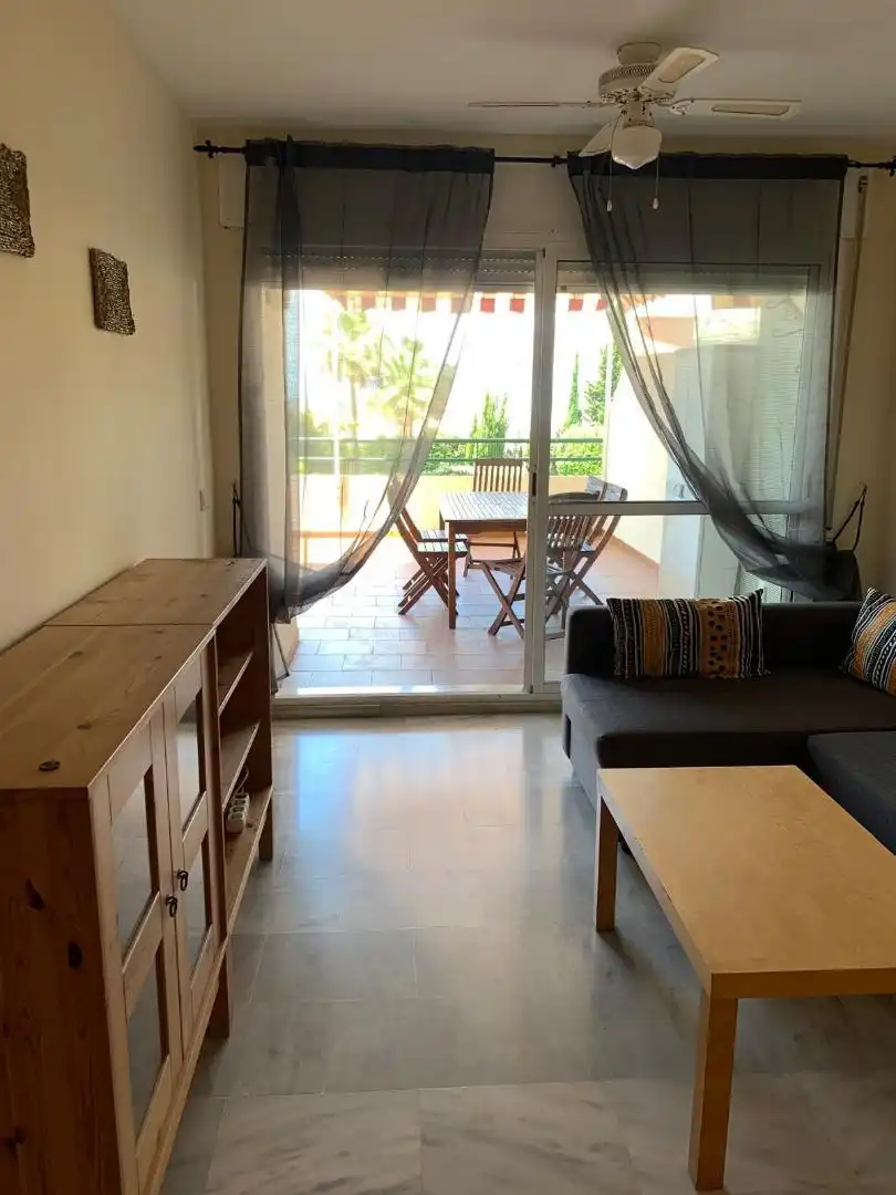 Flat for rent in Urbanización Añoreta, 22, Añoreta Golf - Paraíso del Sol Living room of Flat for rent in Rincón de la Victoria with Private garden, Terrace and Storage room