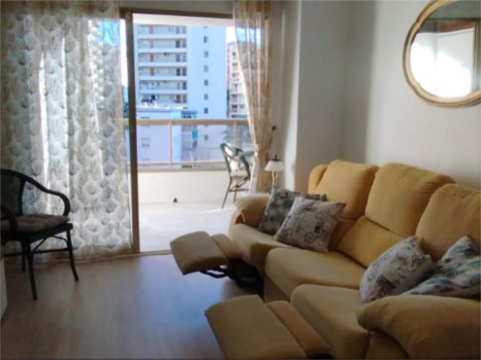 Living room of Flat to rent in Benidorm  with Air Conditioner, Terrace and Swimming Pool