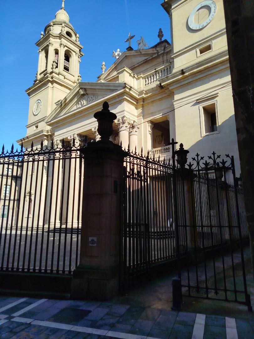 Vista exterior de Oficina de lloguer en  Pamplona / Iruña