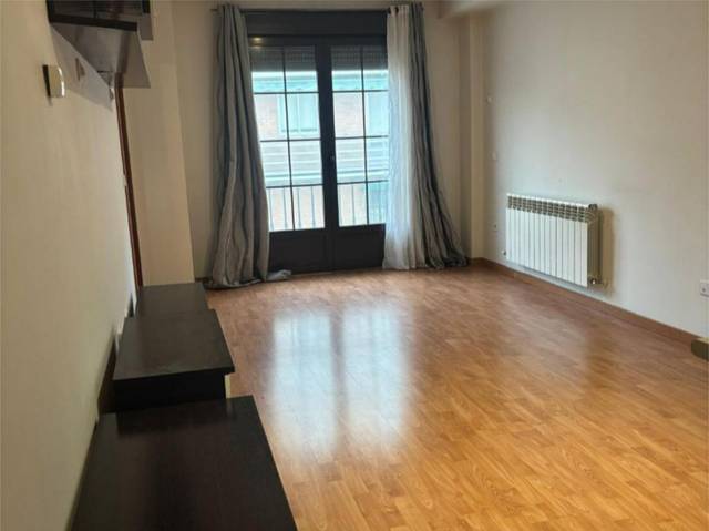Piso en Venta en Calle Libertad, 28 en Bulevar - Plaza Castilla