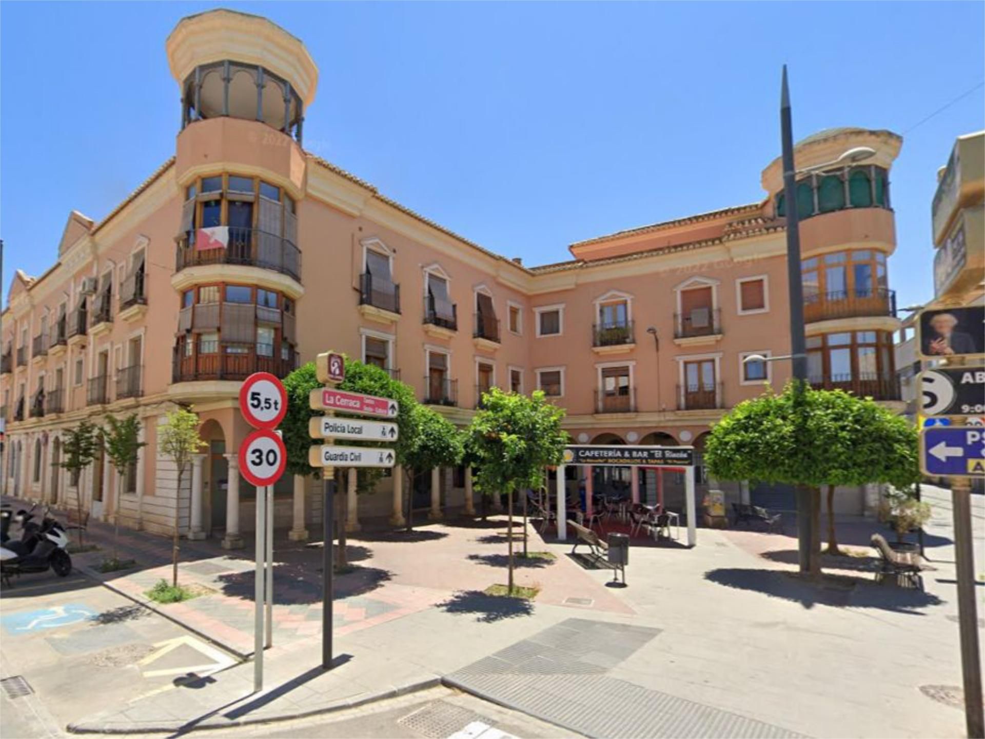 Exterior view of Flat to rent in Armilla  with Air Conditioner