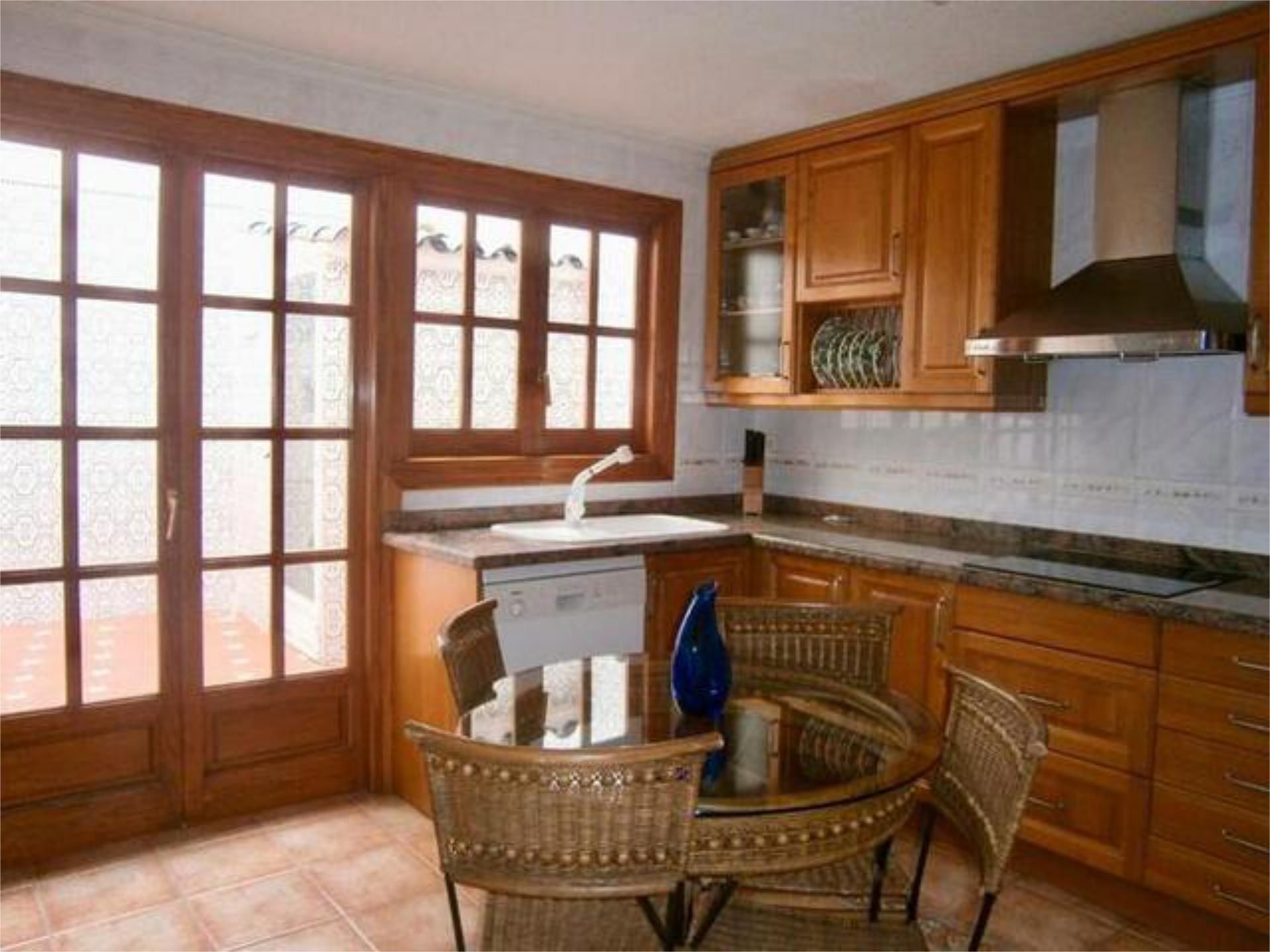 Pis de lloguer a El Raval - Portes Encarnades