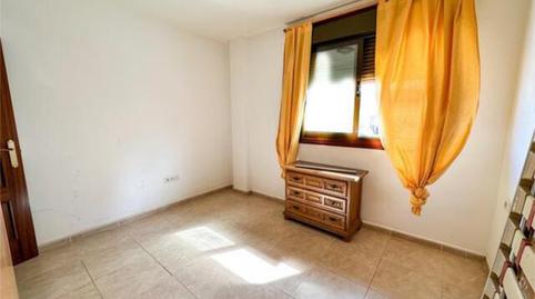 Foto 2 de Piso en venta en San Isidro, Granadilla de Abona