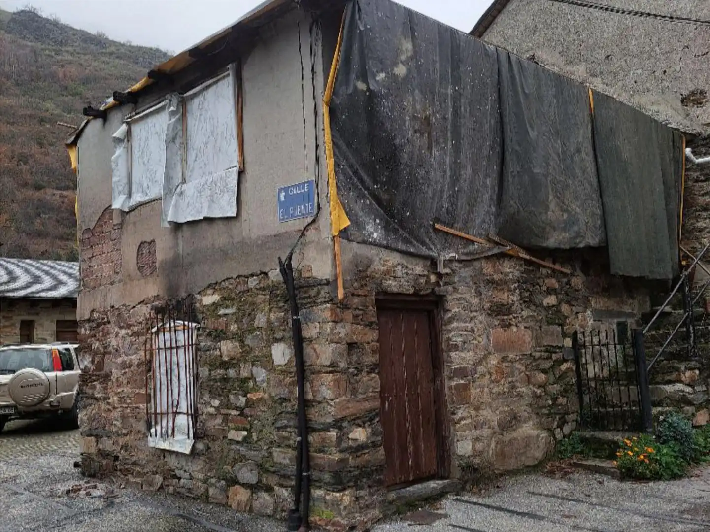 Casa o xalet en venda a Avenida el Rollo, 23, Igüeña Vista exterior de Casa o xalet en venda en Igüeña