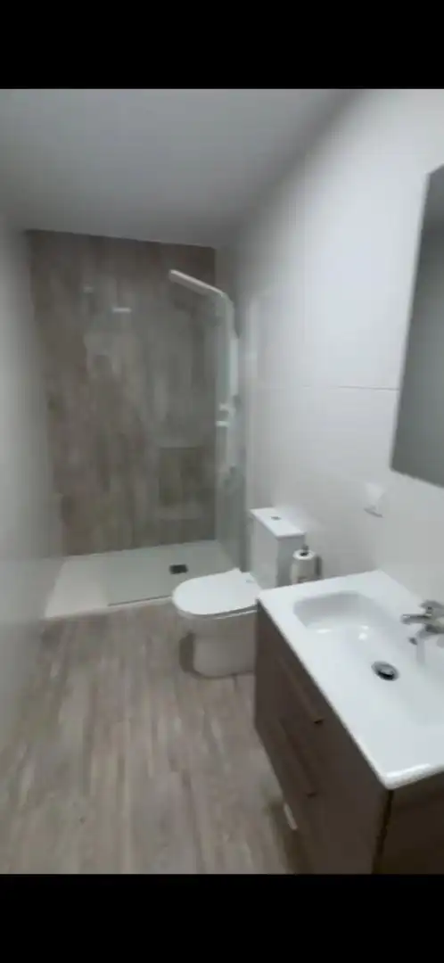 Badezimmer von Wohnung zum Verkauf in Villanueva del Río y Minas mit Klimaanlage und Schwimmbad