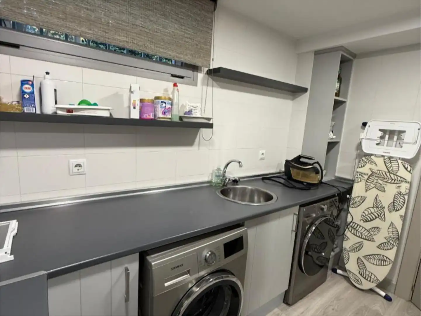 Wohnung zum Verkauf in Calle Xunta de Galicia, 1, Valdecabañas Küche von Wohnung zum Verkauf in Boadilla del Monte mit Klimaanlage, Heizung und Privatgarten