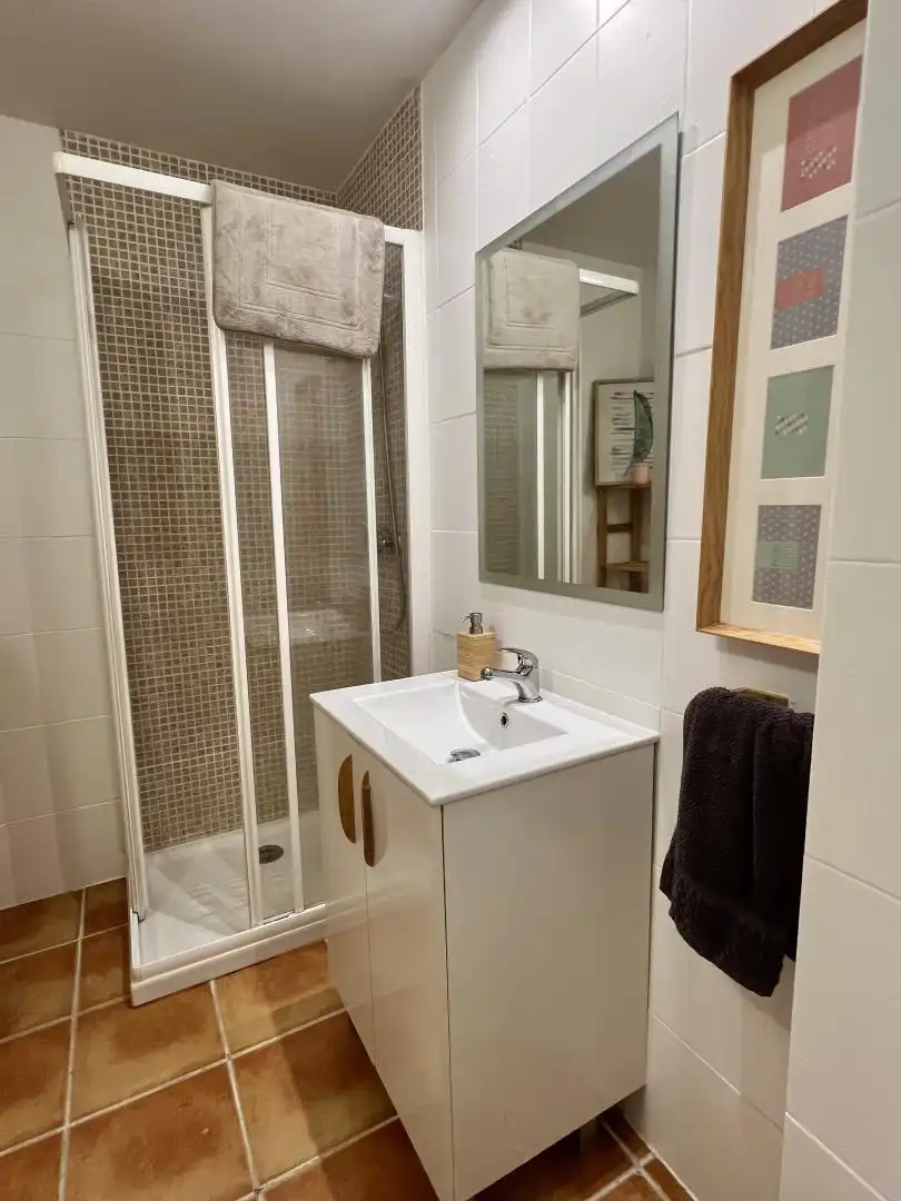 Baño de Piso en venta en Calpe / Calp con Aire acondicionado, Amueblado y Videoportero