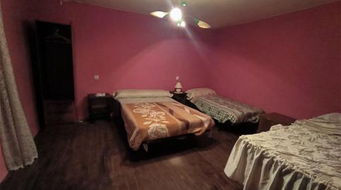 Foto 4 de Casa adosada en venda a Calle San Pedro, 2, Palacios de la Valduerna, León