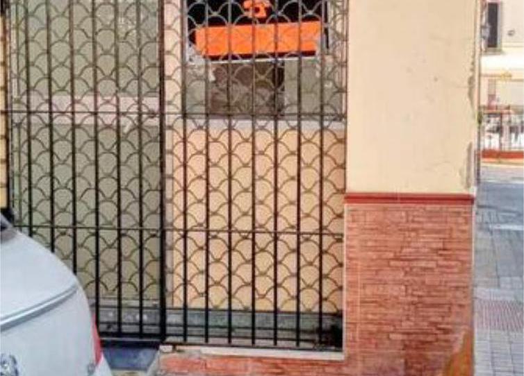 Premises for rent in Fuentepiña, Huelva Capital - image 1 Photo 1 of Premises for rent in Fuentepiña, Huelva Capital