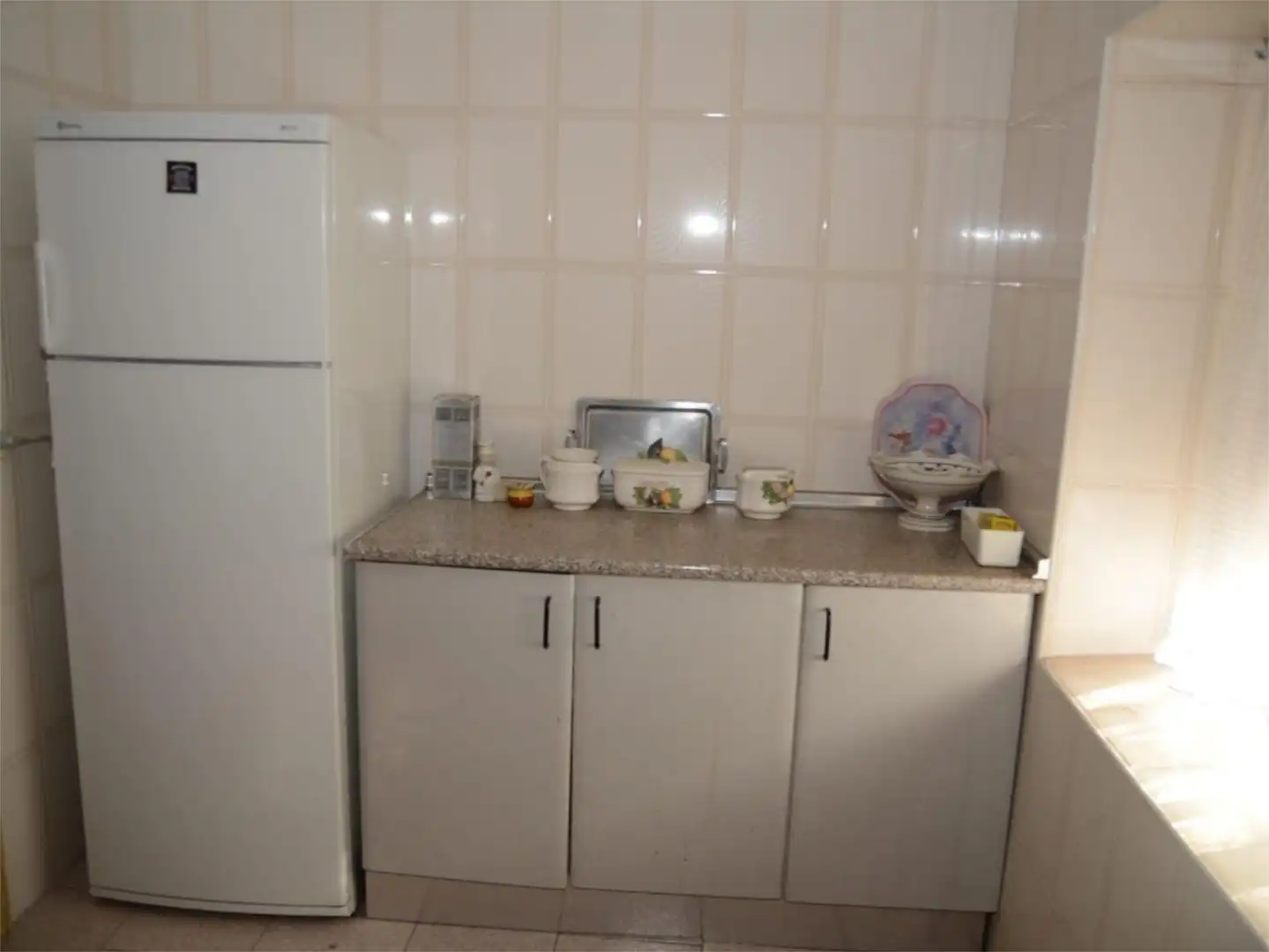 Casa adosada en venta en Calle Aldeanueva, 56, Belvís de la Jara Cocina de Casa adosada en venta en Belvís de la Jara con Balcón