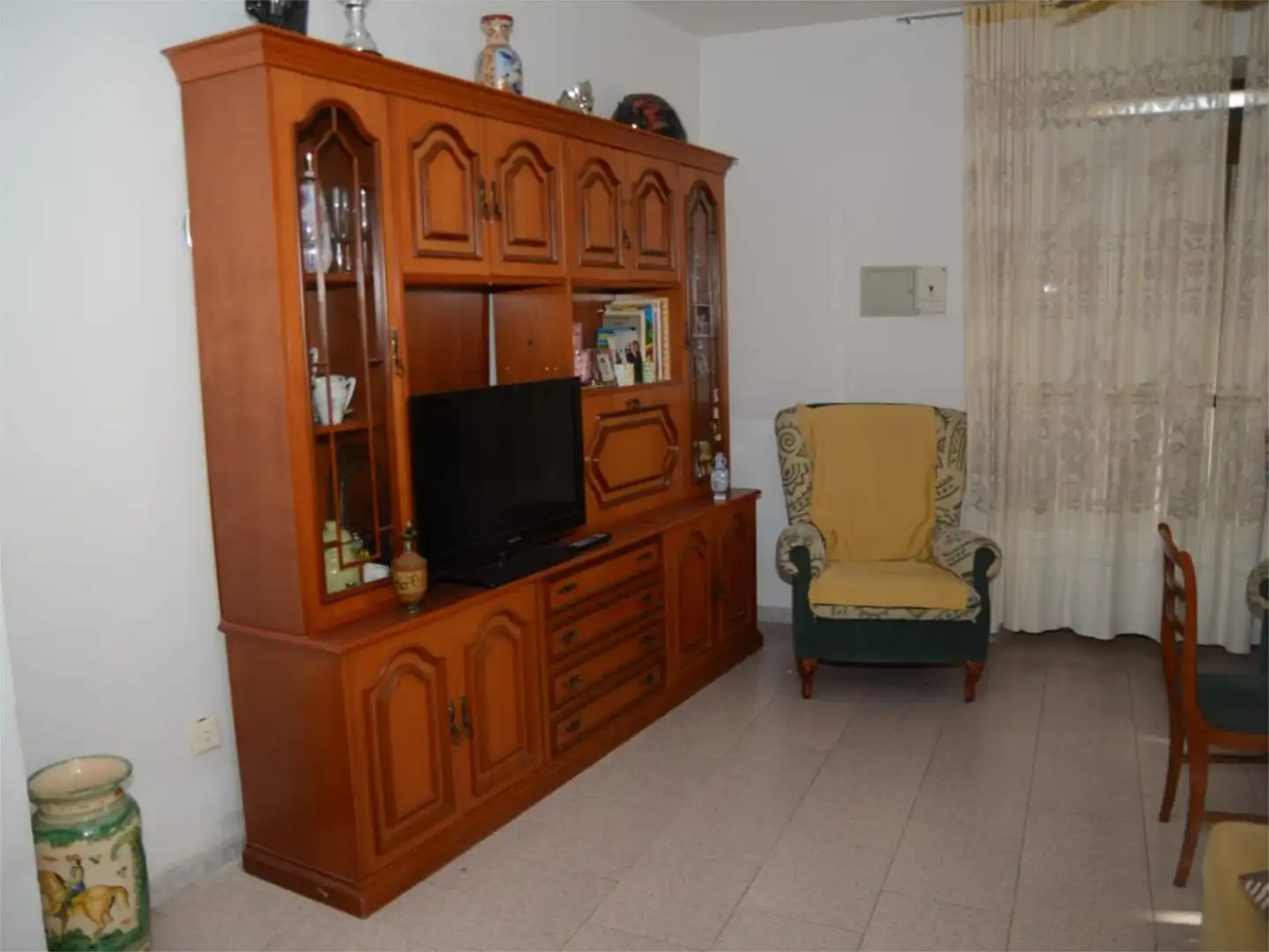 Casa adosada en venta en Calle Aldeanueva, 56, Belvís de la Jara Sala de estar de Casa adosada en venta en Belvís de la Jara con Balcón