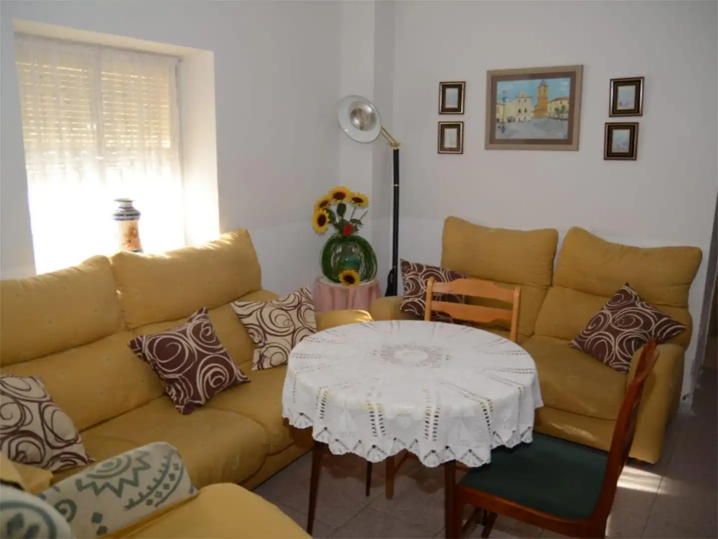Casa adosada en venta en Calle Aldeanueva, 56, Belvís de la Jara Sala de estar de Casa adosada en venta en Belvís de la Jara con Balcón