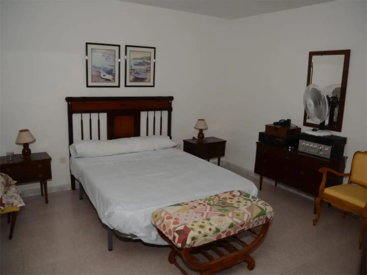 Casa adosada en venta en Calle Aldeanueva, 56, Belvís de la Jara Habitación de Casa adosada en venta en Belvís de la Jara con Balcón